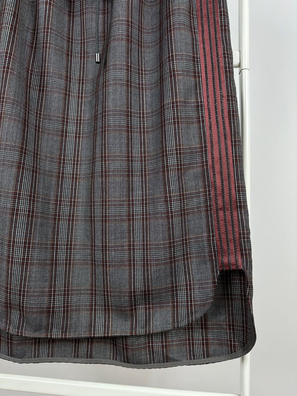 Brunello Cucinelli NWT! Brunello Cucinelli Wool/Silk Checkered Midi Skirt Size 26" / US 2 / IT 38 - 11 Thumbnail