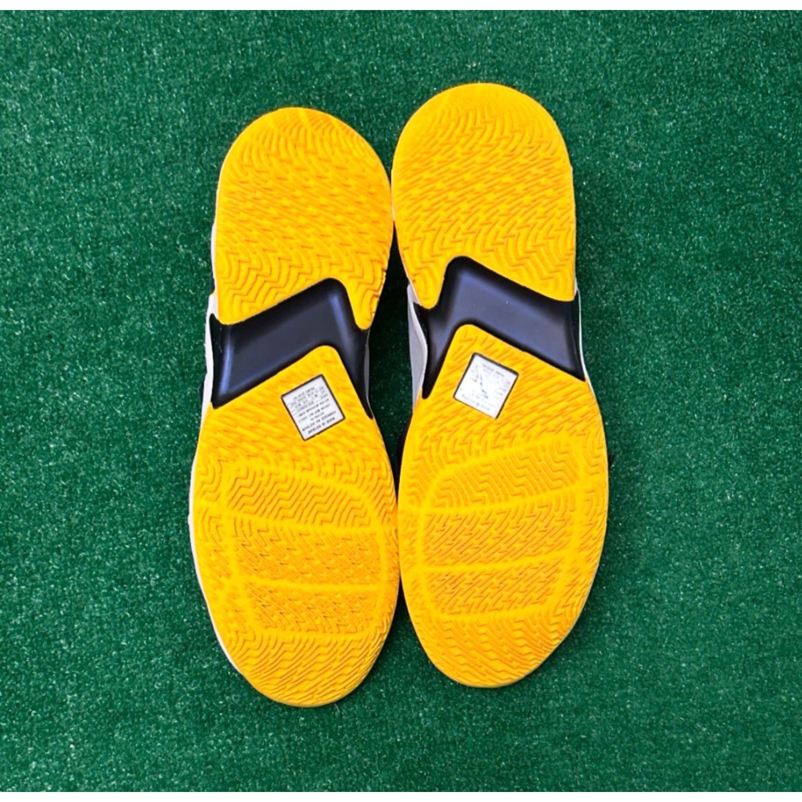 Nike Air Jordan WhyNotZero.3 Westbrook PE Michigan Wolverines Mens Sz 16 Promo Sample Size ONE SIZE - 7 Thumbnail