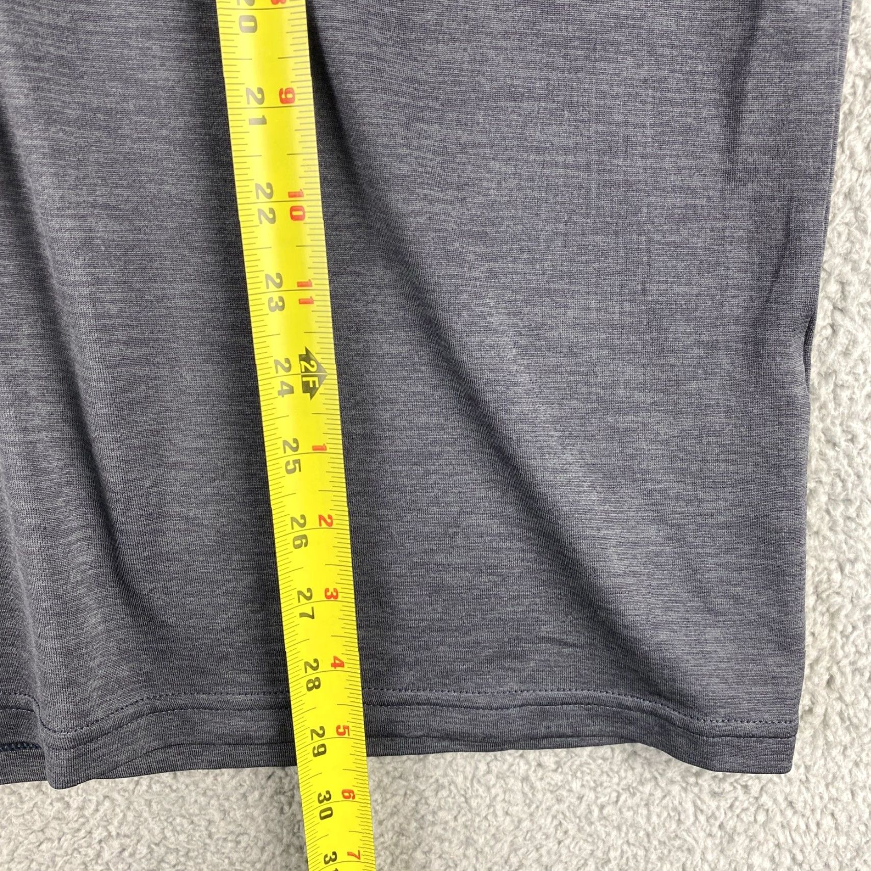 Under Armour Under Armour Heat Gear T-Shirt Logo Gray XL DriFit Running Athletic Shirt Mens Short Sleeve Polyester 100% Breathable Lightweight Casual Sleeve Size US XL / EU 56 / 4 - 5 Thumbnail