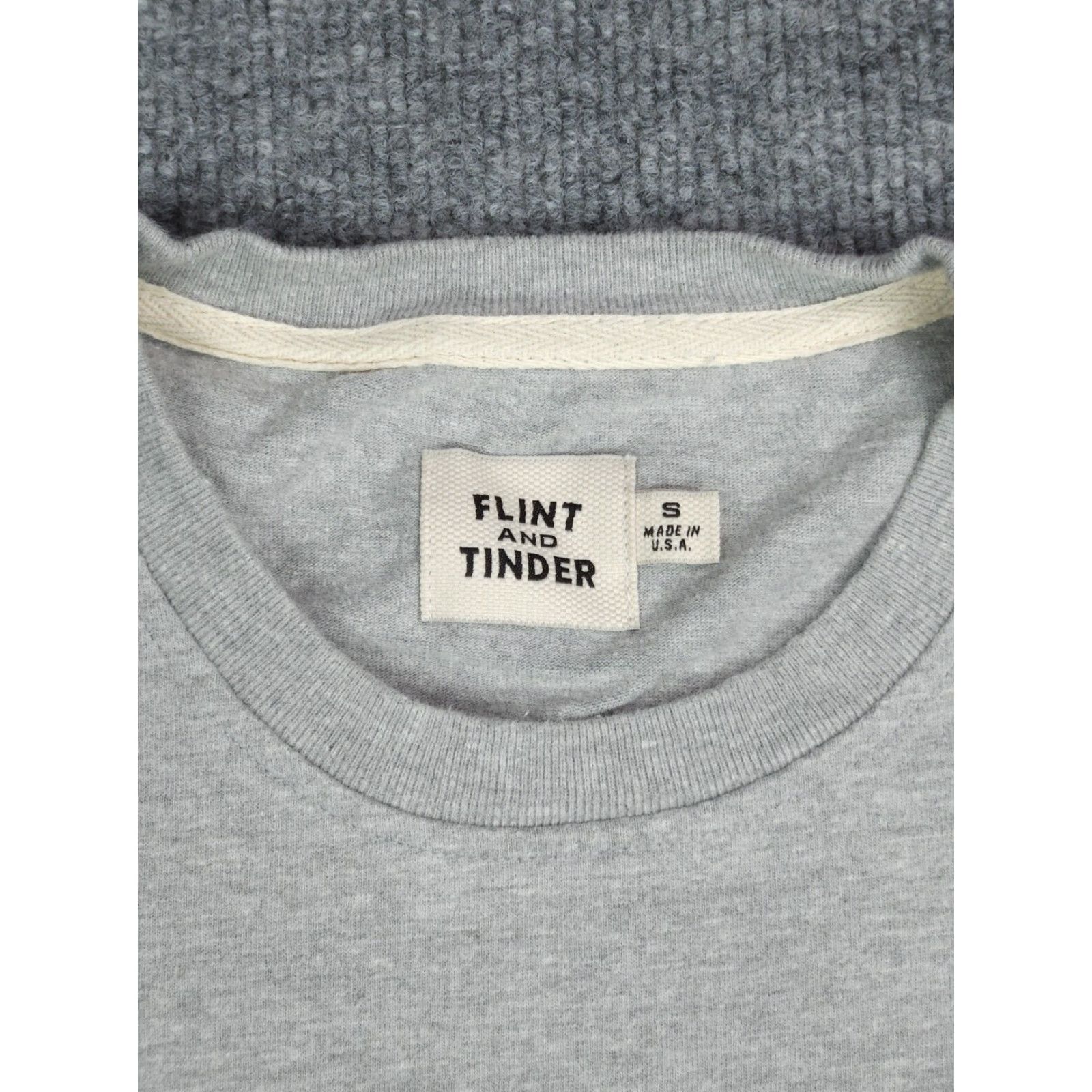 Flint And Tinder Flint and Tinder Shirt Mens Small Gray Long Sleeve Pocket T Made USA Size US S / EU 44-46 / 1 - 5 Thumbnail