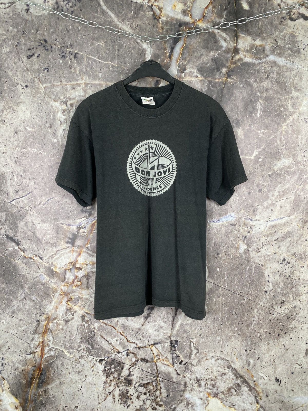 Band Tees Men’s Bob Jovi T-Shirt World Tour 2003 Music Size Large Size US L / EU 52-54 / 3 - 1 Thumbnail