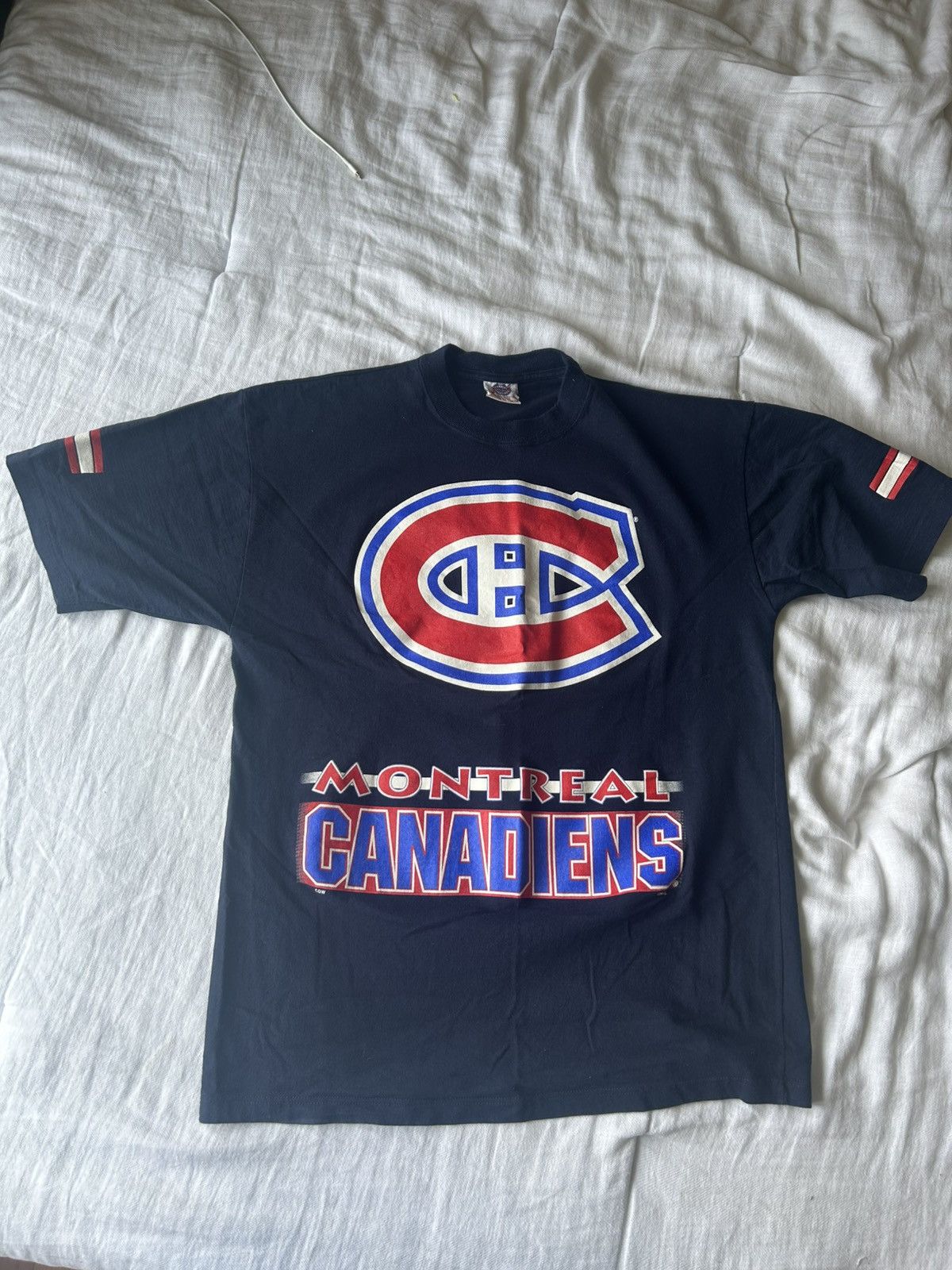 NHL × Vintage Y2K/90s Vintage Montreal Canadiens Graphic Tee Size US M / EU 48-50 / 2 - 1 Thumbnail