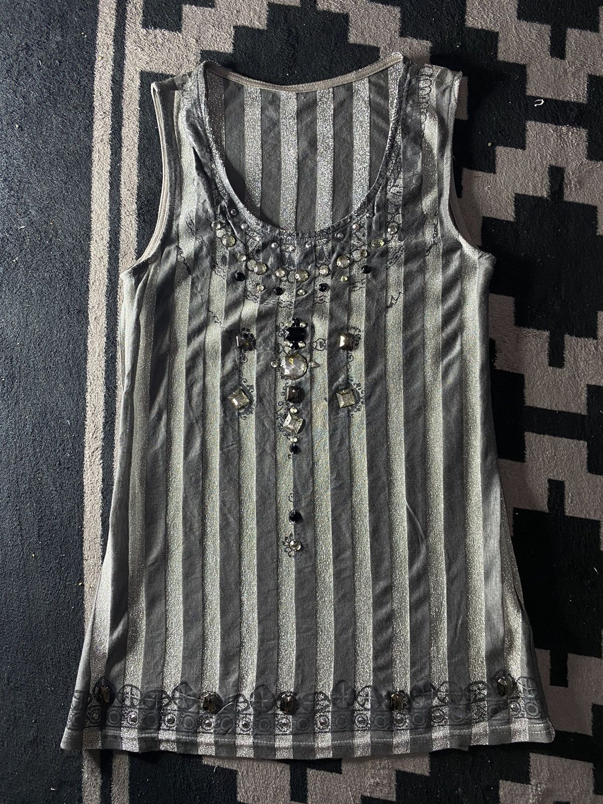 Japanese Yetts chains print sleeveless tshirt lgb style
