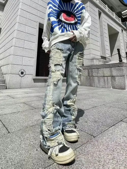 Designer × Vintage flared distressed damaged ripped jeans Size US 32 / EU 48 - 2 Thumbnail