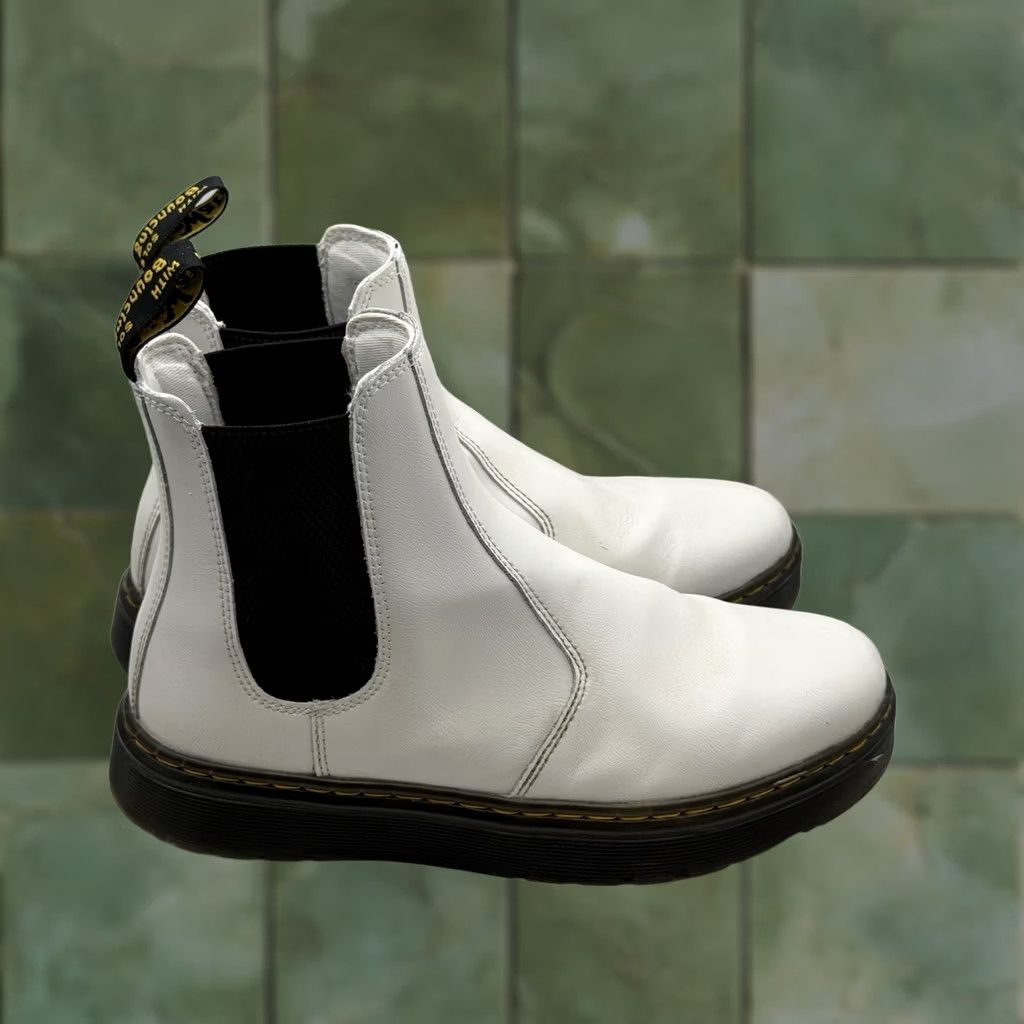 Dr. Martens Dr Martens Dorrian Chelsea White Leather Women’s Boot Sz 8 M Ladies Boots Casual, Workwear, 90s Punk Grunge Style, Ankle, Leather, White, 8 M Size US 8 / IT 38 - 1 Thumbnail