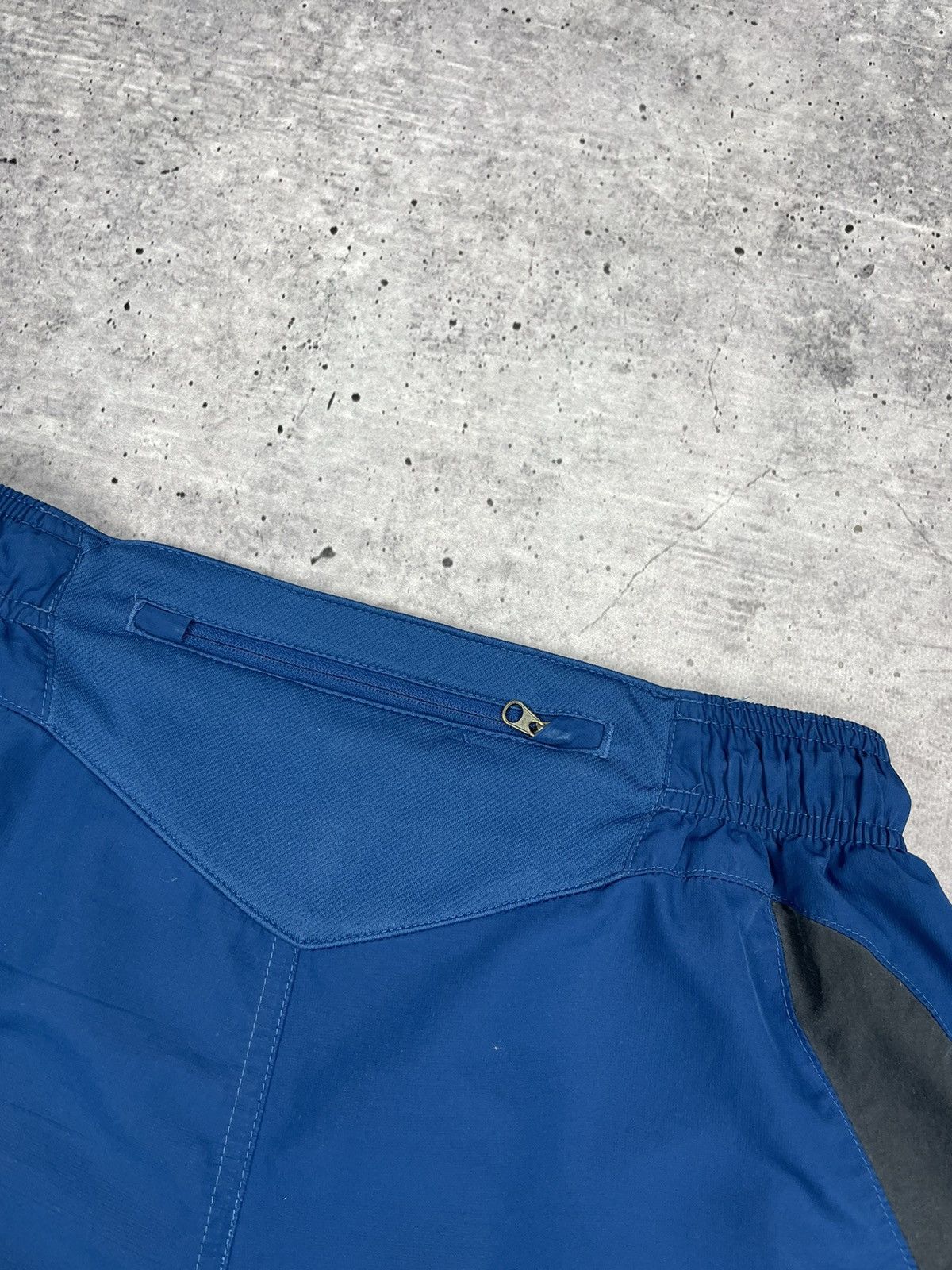 Nike Vintage Nike 90’s Y2K Style Big Logo Drill Blue Shorts Size US 30 / EU 46 - 19 Thumbnail