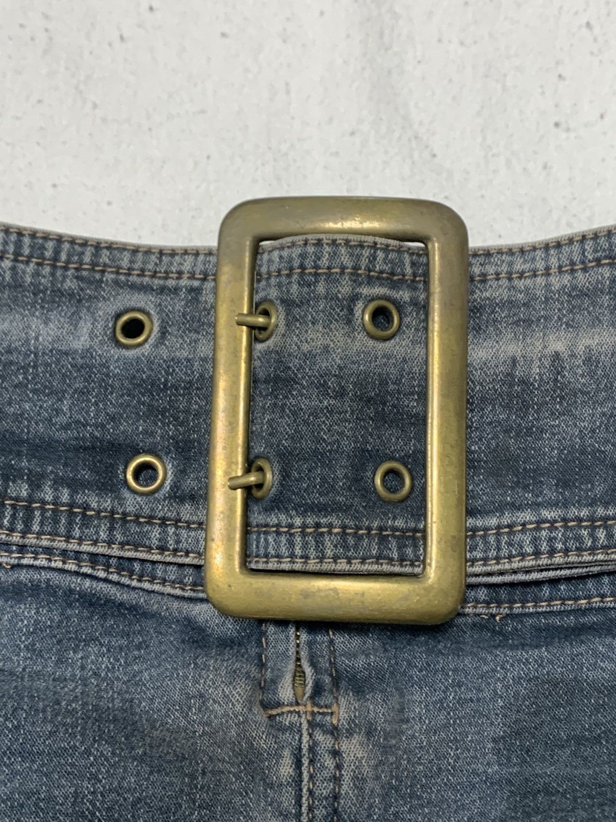 Hysteric Glamour × If Six Was Nine × Japanese Brand AVANT GARDE VINTAGE BELTED MINI FADED DENIM SKIRT Size 27" / US 4 / IT 40 - 4 Thumbnail