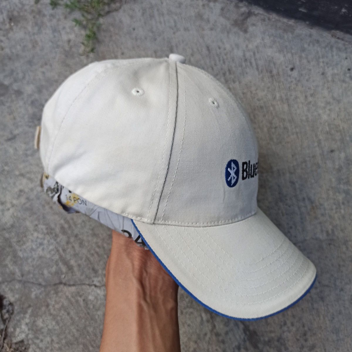 Arts & Science Archival.. 10 year bluetooth celebration hat Size ONE SIZE - 12 Thumbnail