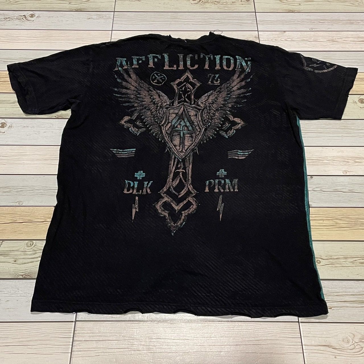 Affliction Rare Affliction Wings Cross Tee Y2K Style Size US XL / EU 56 / 4 - 3 Thumbnail