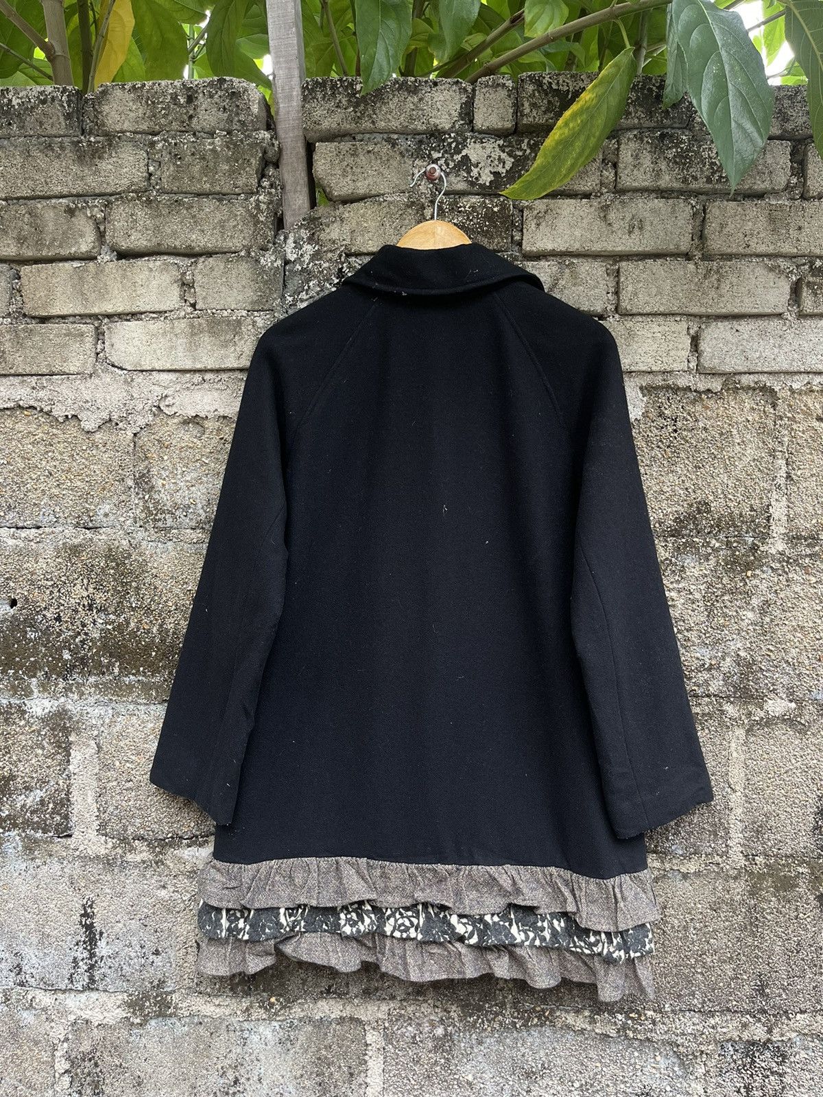 Designer × Romeo Gigli VINTAGE 90’s DESIGNER ROMEO GIGLI WOOL BUTTON JACKET Size L / US 10 / IT 46 - 2 Thumbnail