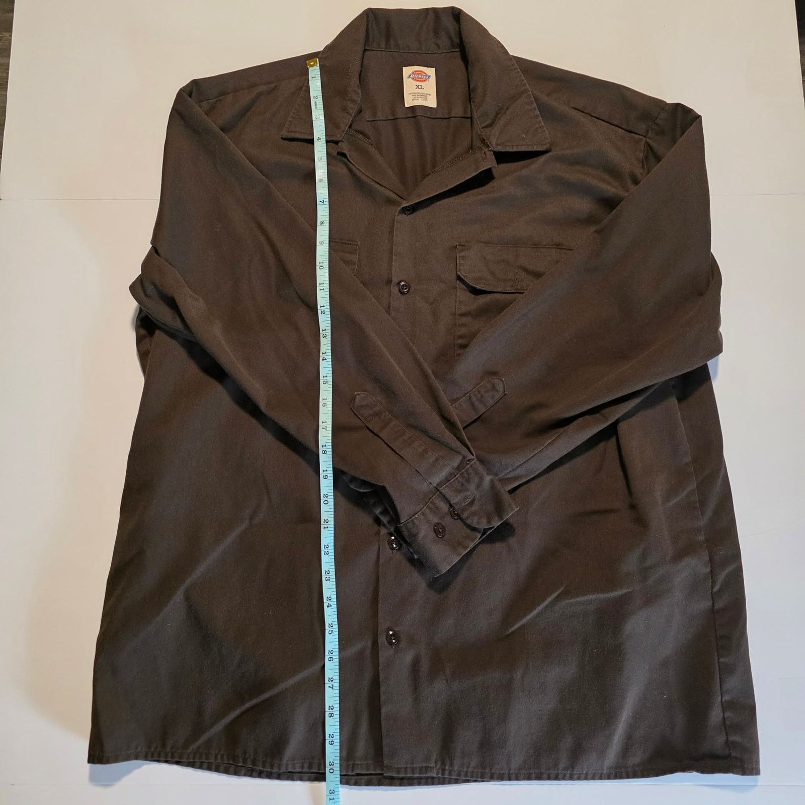 Dickies Dickies XL Work Long Sleeve Brown Button Up Two Pocket Twill Size US XL / EU 56 / 4 - 2 Thumbnail