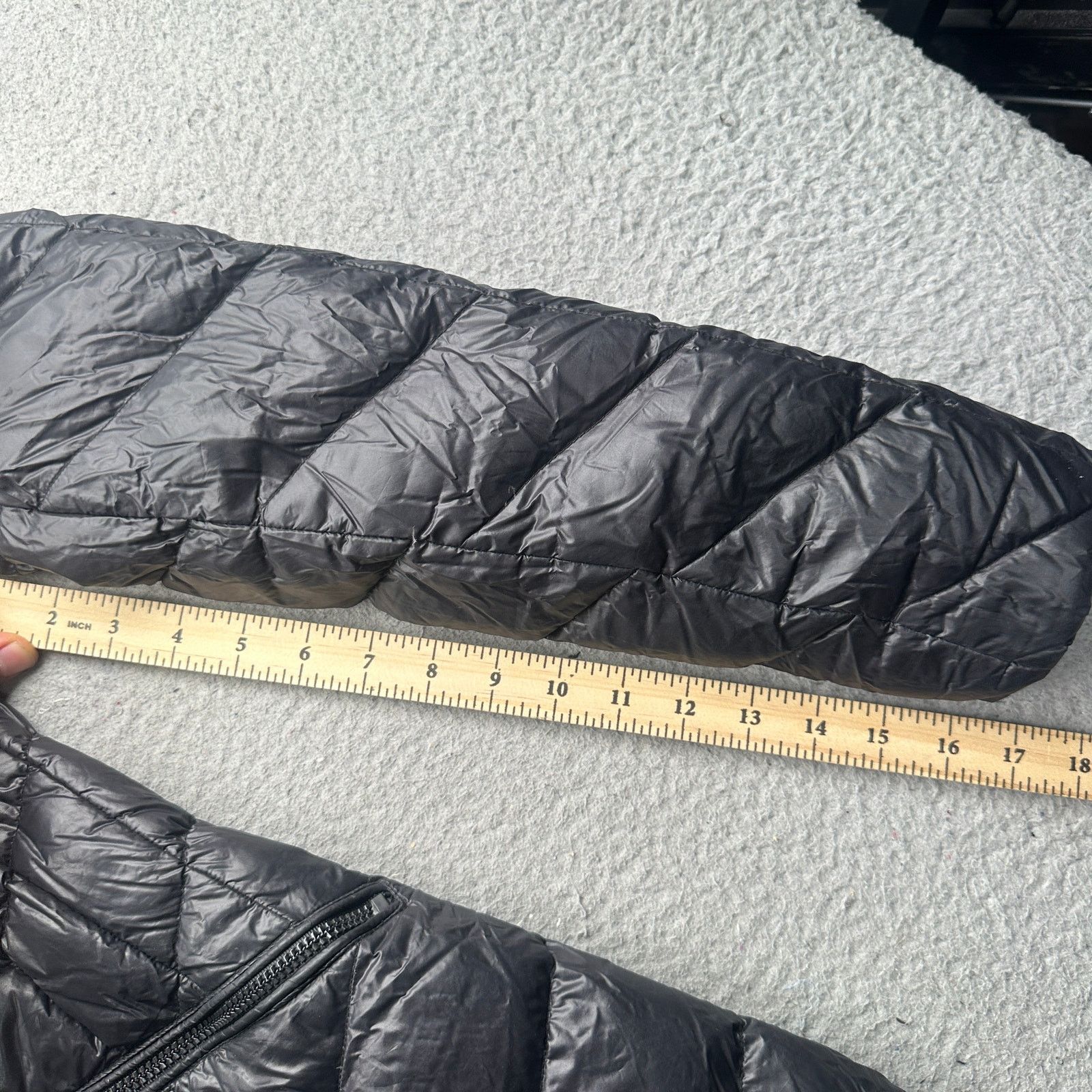 Moncler Moncler Goose Down Puffer Coat Small Asiatic Racoon Real Fur Size S / US 4 / IT 40 - 4 Thumbnail
