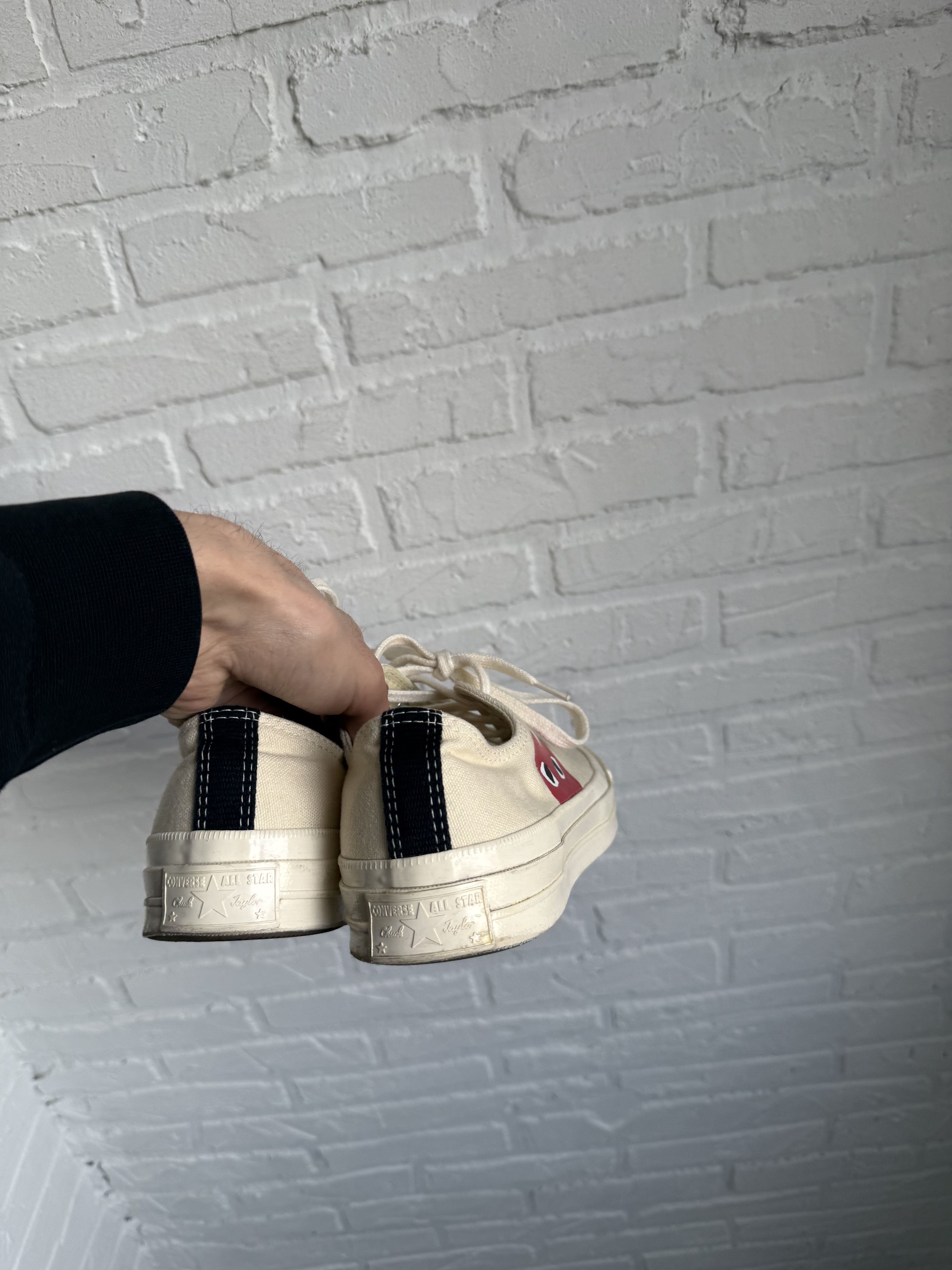 Comme des Garcons PLAY Converse Comme Des Garcons Play Heart logo sneakers Size US 8 / EU 41 - 15 Thumbnail