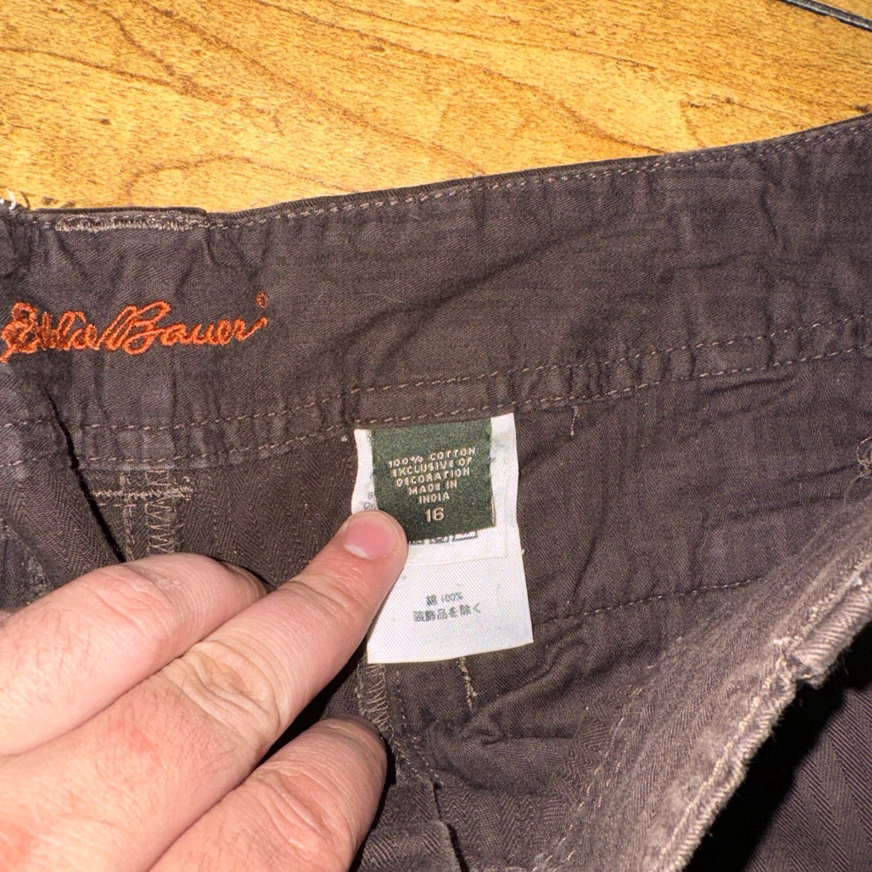 Eddie Bauer Eddie Bauer Cargo Pants Brown 35x32 Regular Men Cargo Pants Brown 35x32 Regular Mens Size US 35 - 7 Thumbnail