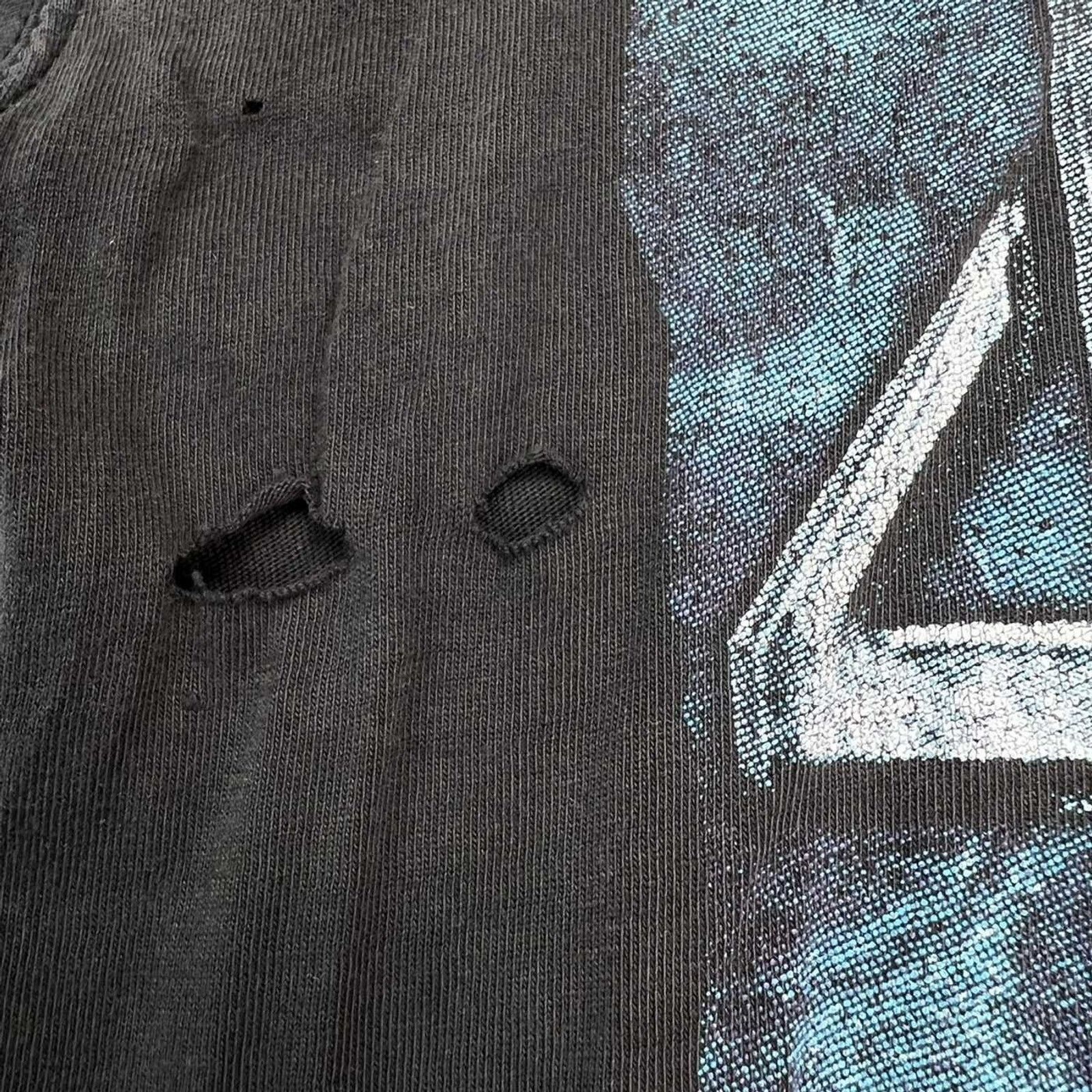 Band Tees × Vintage Vintage 2012 Judas Priest Shirt Epitaph Distressed Tour Tee Size US L / EU 52-54 / 3 - 4 Thumbnail