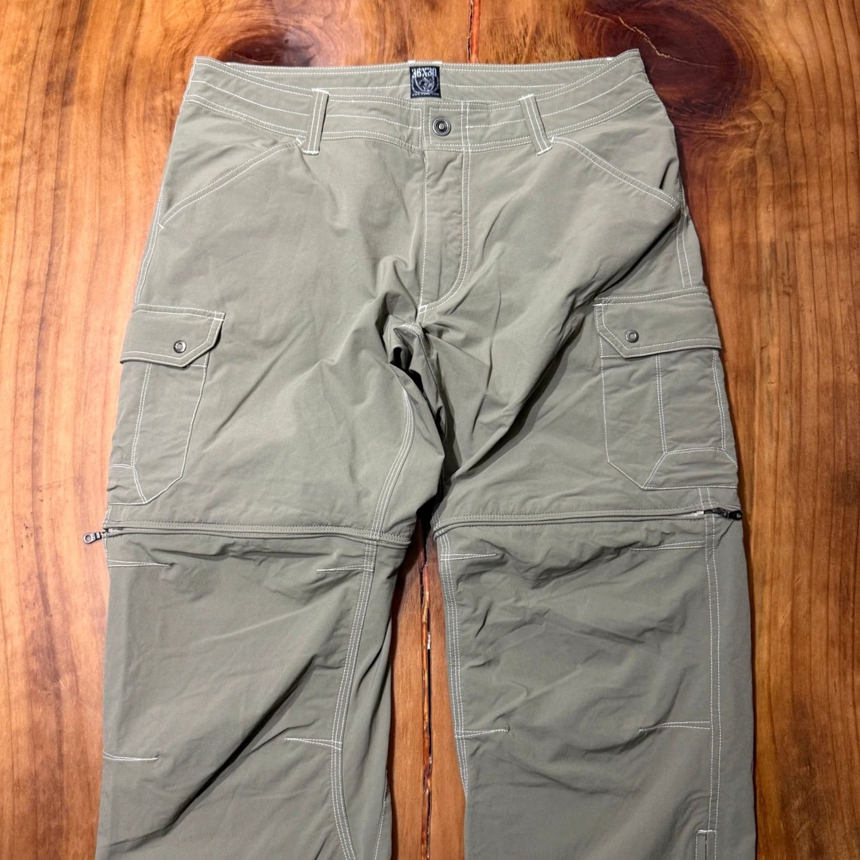 Vintage Kuhl Men's Pants 36 Chino Beige Regular 36x32 Hiking Outdoor Convertible Renegade Z18 Mens Size US 36 / EU 52 - 3 Thumbnail