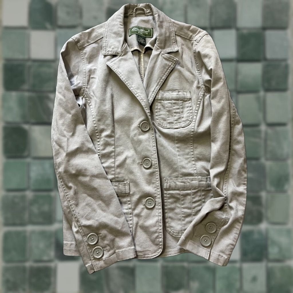 Eddie Bauer Eddie Bauer Button Up Jacket Women's Size S Khaki Long Sleeve Regular Breathable Lightweight Collarless Modern Fall Winter Jacket Beige Be… Size S / US 4 / IT 40 - 1 Thumbnail