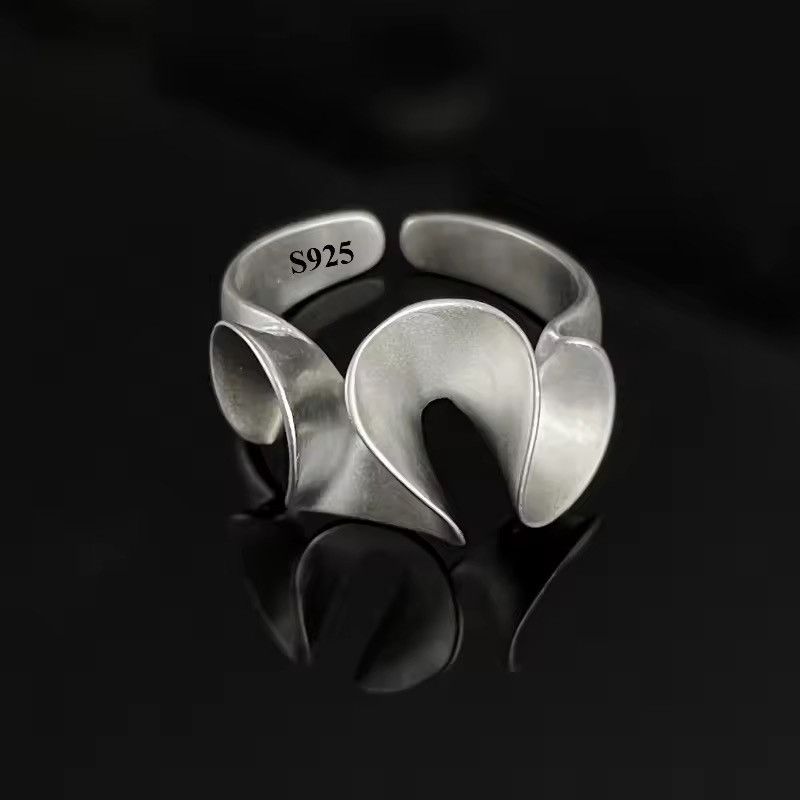 Jewelry 925 Sterling silver vintage style irregular ring Size ONE SIZE - 1 Thumbnail