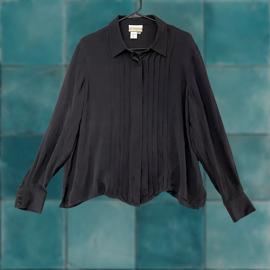 Coldwater Creek Coldwater Creek Womens XL Black Silk Pleated Button Front Long Sleeve Top Size XL / US 12-14 / IT 48-50 - 1 Thumbnail