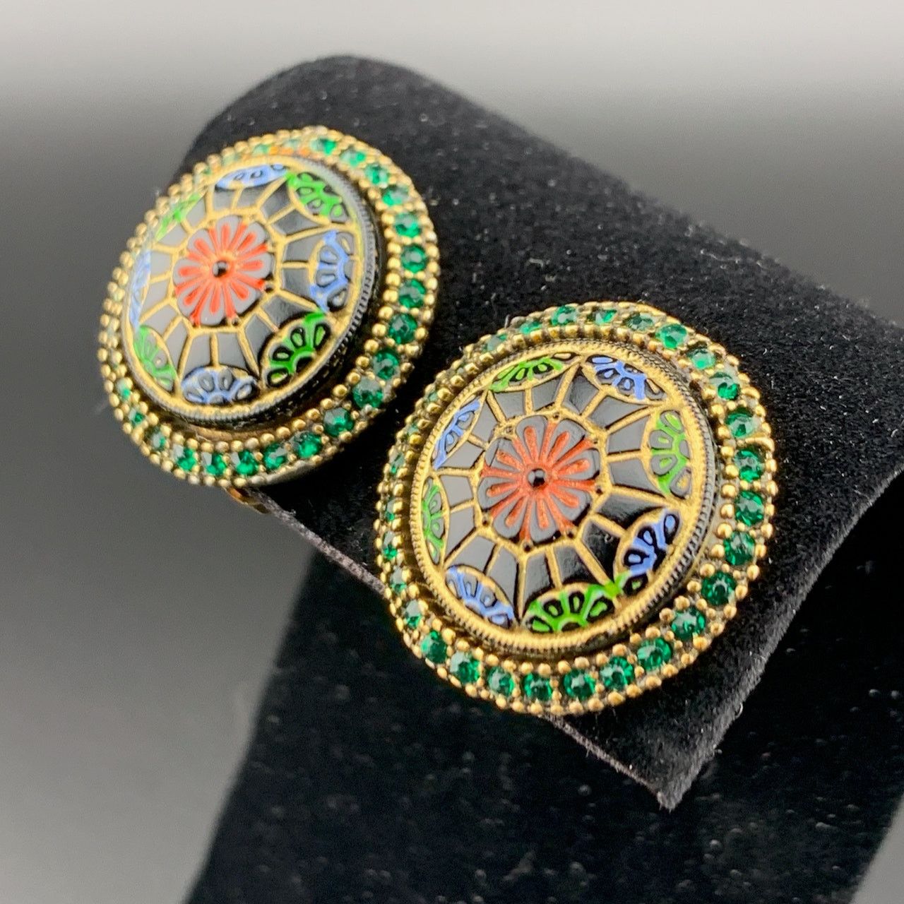 Other de Nicola Gold Tone Green Rhinestone Moroccan Glass Earrings Size ONE SIZE - 2 Thumbnail