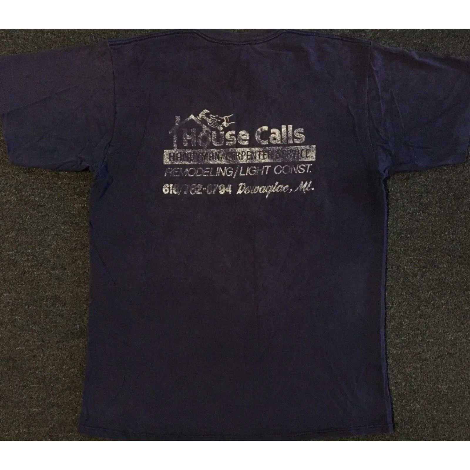 Vintage VINTAGE Michigan Construction Shirt XL Blue 90s Distressed Single Stitch USA Men Short Sleeve T-Shirt Grunge Rock Punk Skate Surf Ultralight Equipped Size US XL / EU 56 / 4 - 2 Thumbnail