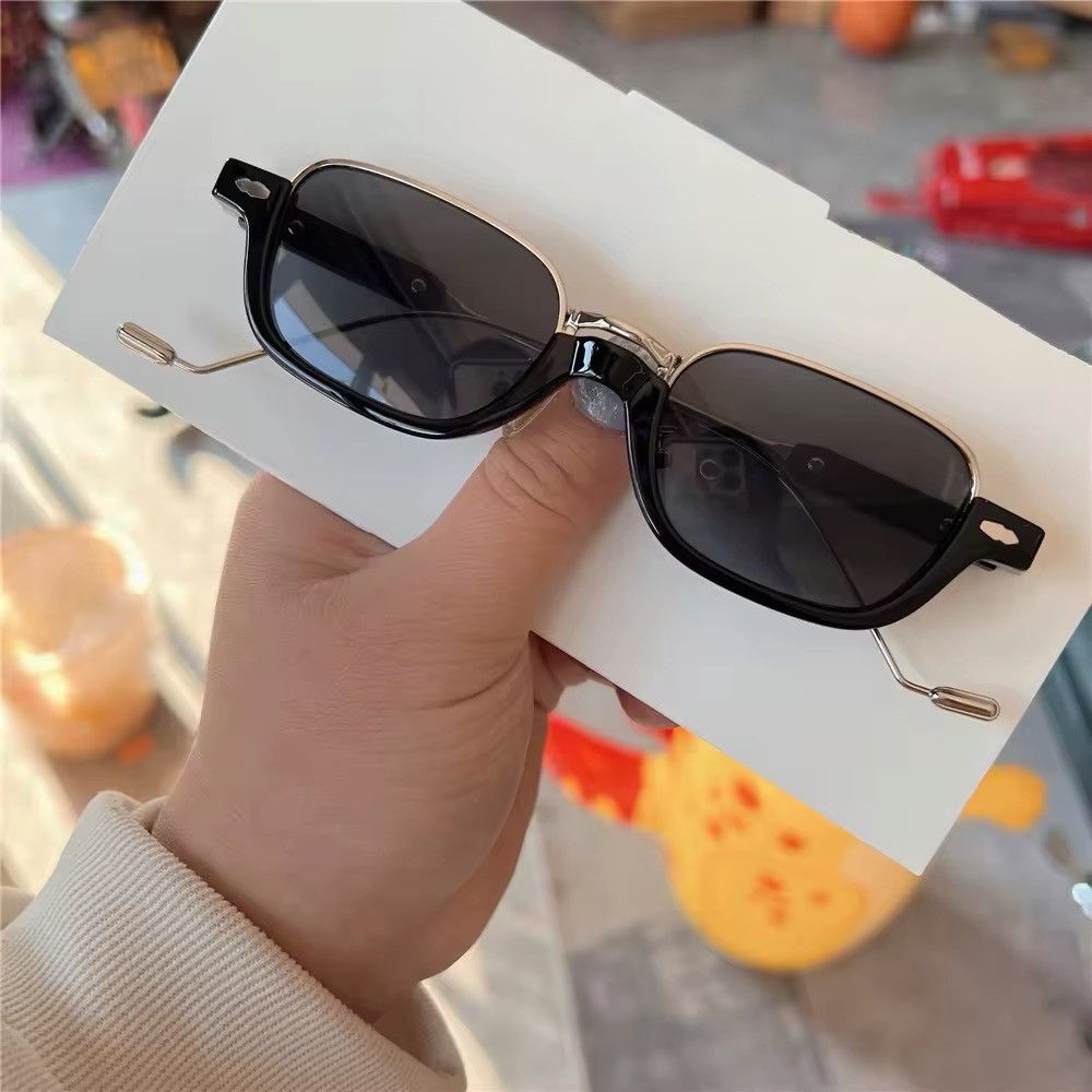 Designer × Vintage Vintage streetwear square frame sunglasses Size ONE SIZE - 2 Thumbnail