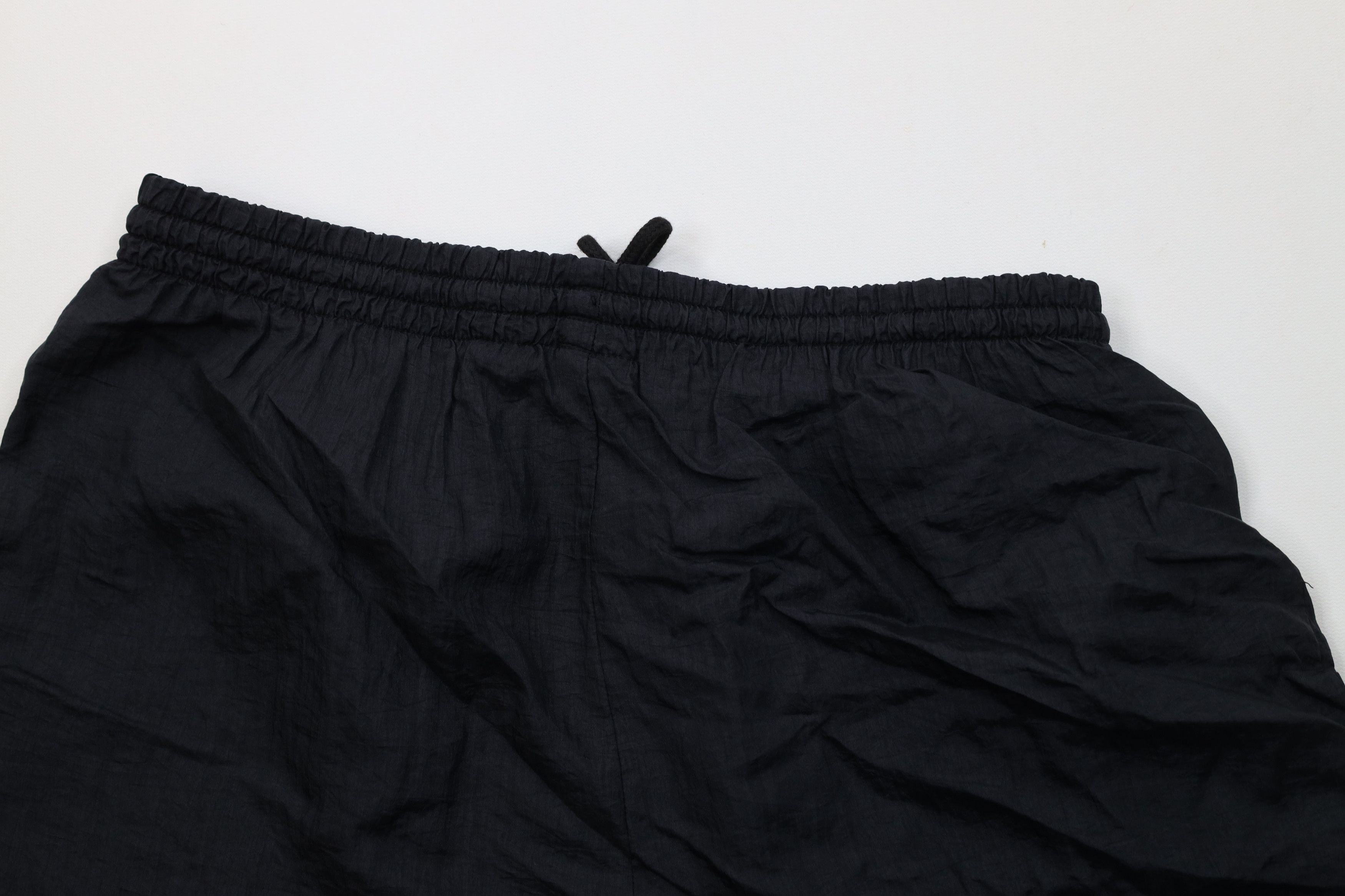 Vintage Vintage 90s Streetwear Running Jogging Soccer Shorts Black Size US 34 / EU 50 - 8 Thumbnail