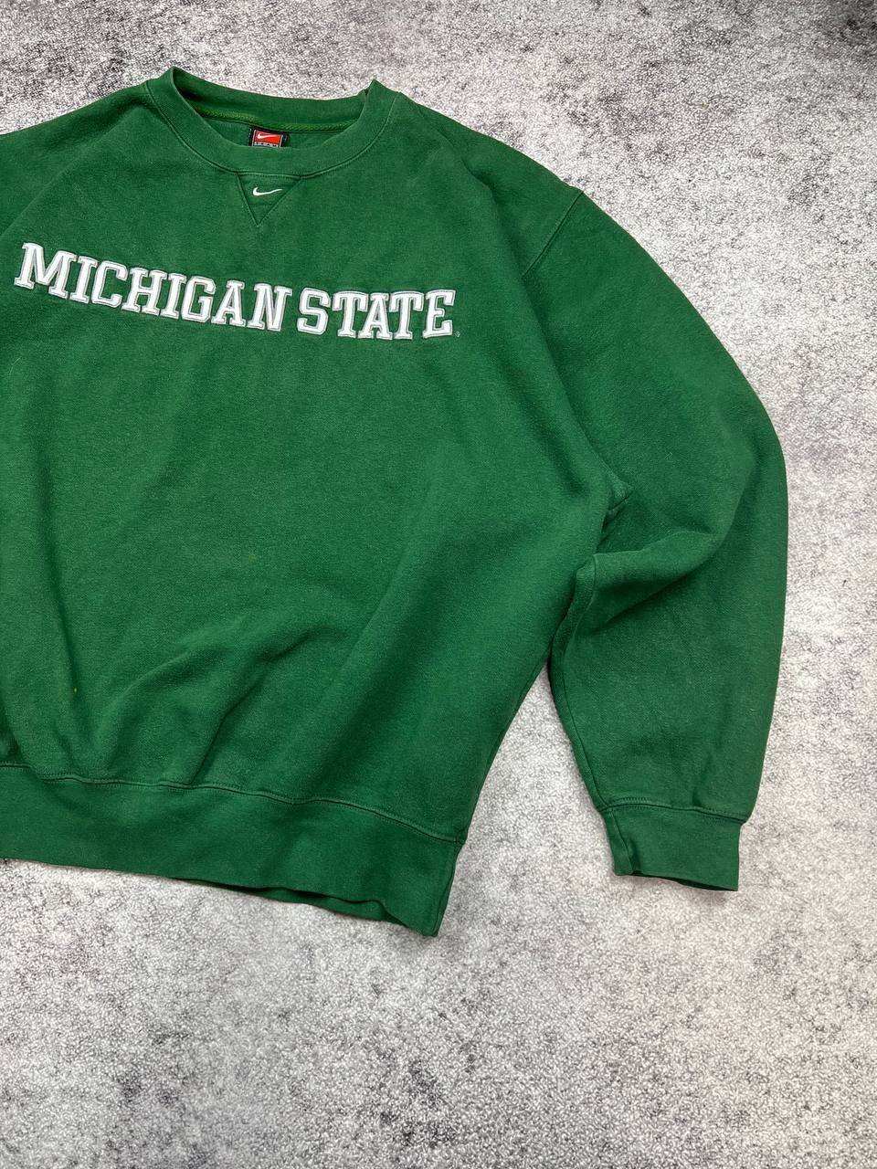 Nike Vintage Nike Michigan State Hoodie Center Swoosh Size US L / EU 52-54 / 3 - 3 Thumbnail