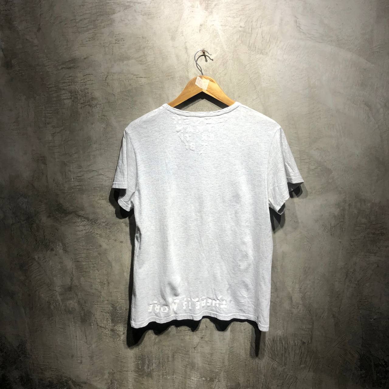 Maison Margiela Maison Margiela AIDS Awareness Vneck tee Size US M / EU 48-50 / 2 - 4 Thumbnail
