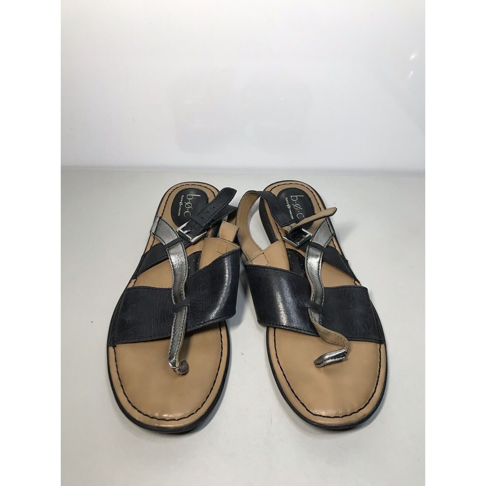Born BOC Born Black Silver Leather Flip Flops Thong Strap Sandals Size US 8 / IT 38 - 9 Thumbnail