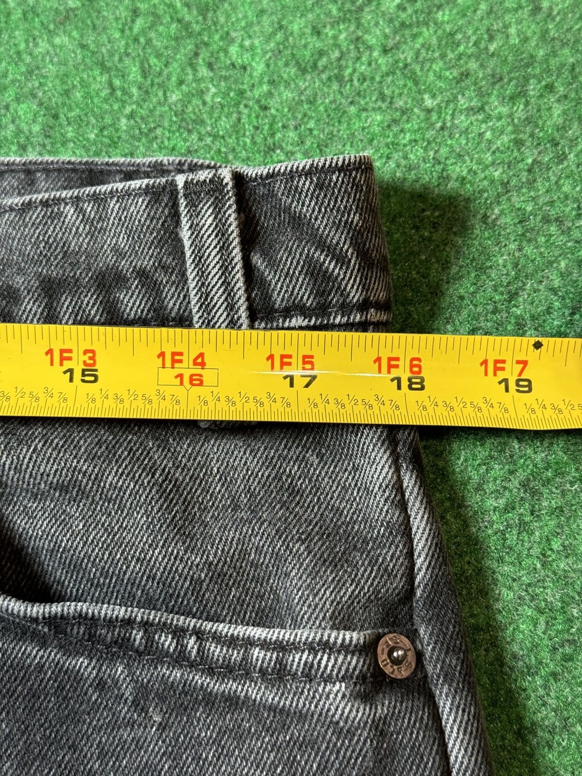 Levi's Vintage Clothing × Vintage Vintage 90s Levi’s 550 Orange Tab Relaxed Dark Wash Jeans Size US 36 / EU 52 - 6 Thumbnail