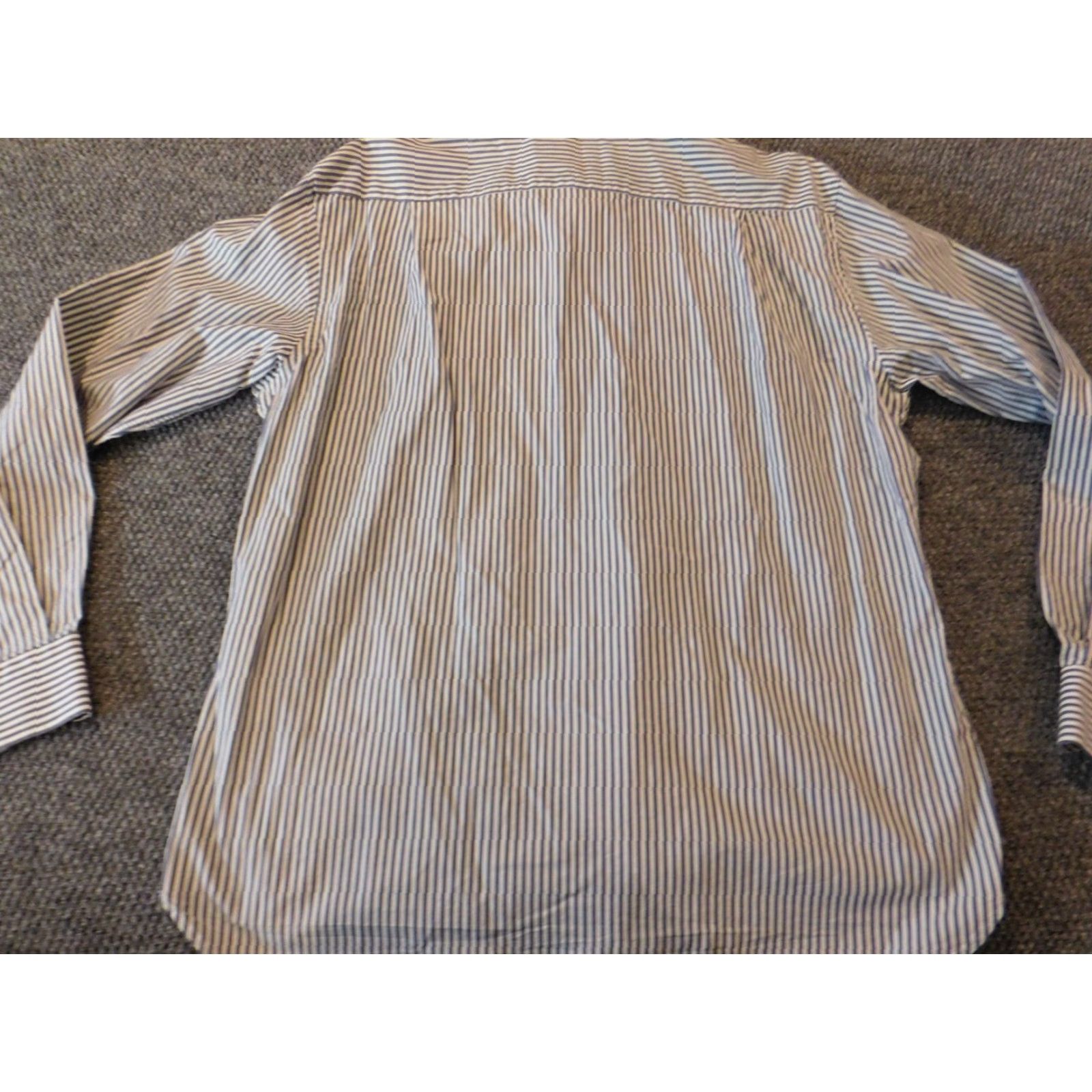 Bloomingdale's Bloomingdale's Mens Button-Up shirt XL Blue Striped Knit Cotton Polyester Regular Button-Down Collar Mens Season All Seasons Brand New With Tags Size US XL / EU 56 / 4 - 7 Thumbnail
