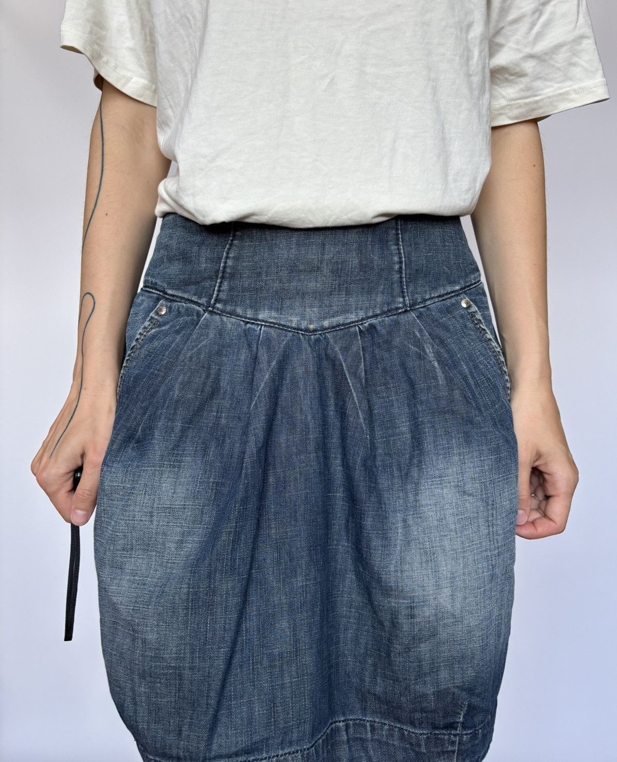 Designer × Miss Sixty × Vintage Vintage Miss Sixty Denim Skirt Y2K Size 26" / US 2 / IT 38 - 3 Thumbnail