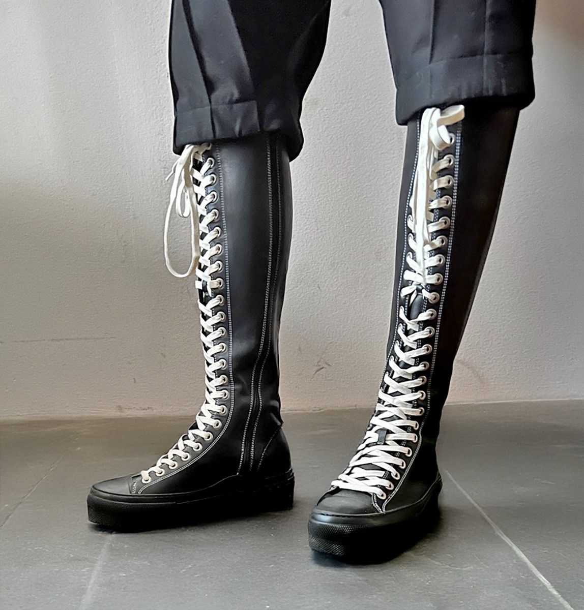 Burberry Knee-High Leather Sneakers Size US 9 / EU 42 - 1 Thumbnail