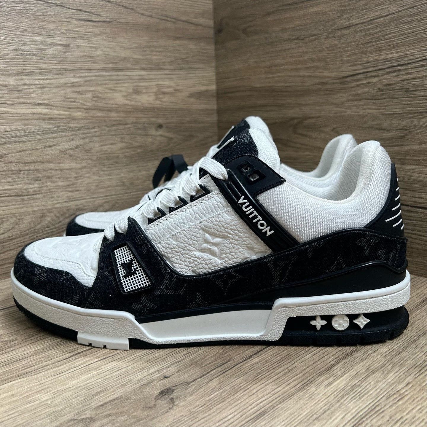 Louis Vuitton Louis Vuitton Training Denim Black Lowtop Sneakers 9 Men Size US 9 / EU 42 - 1 Thumbnail