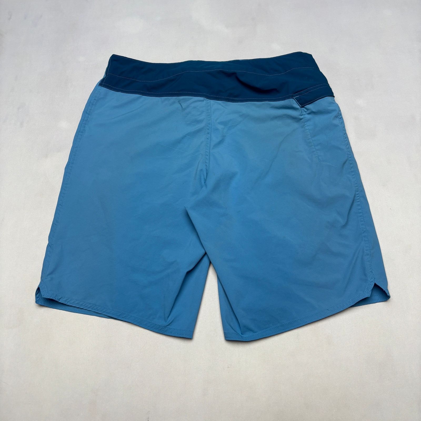 Patagonia Patagonia Stretch Hydro Planing 10" Boardshorts Men's 33 Size US 33 - 2 Thumbnail