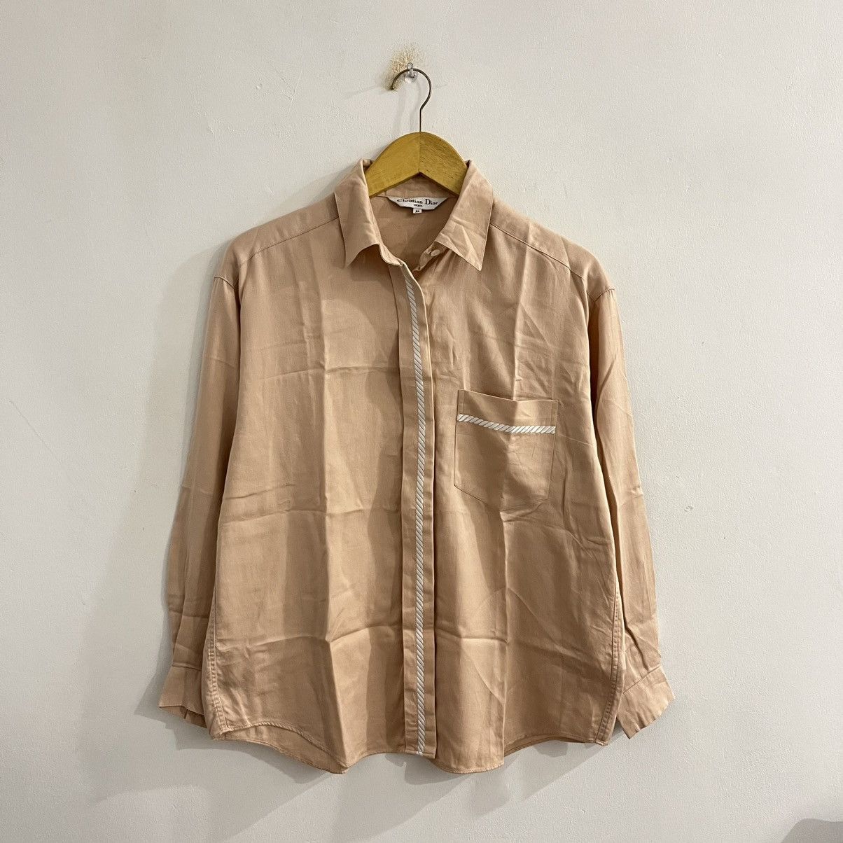 Dior Christian Dior Peach Left Button Shirt Size US M / EU 48-50 / 2 - 1 Thumbnail