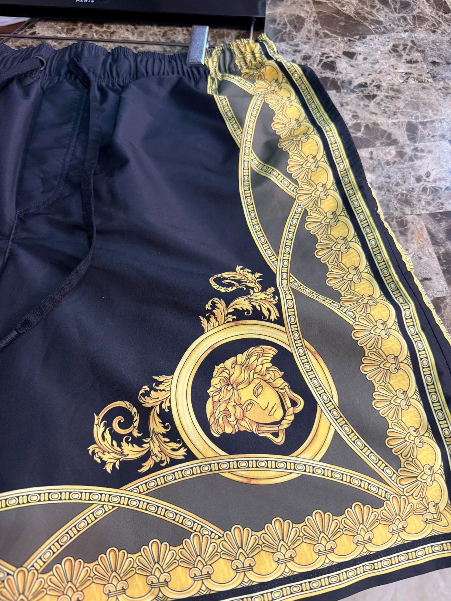 Versace Versace Classic Black & Gold Logo Shorts Size 5 Size US 29 - 3 Thumbnail