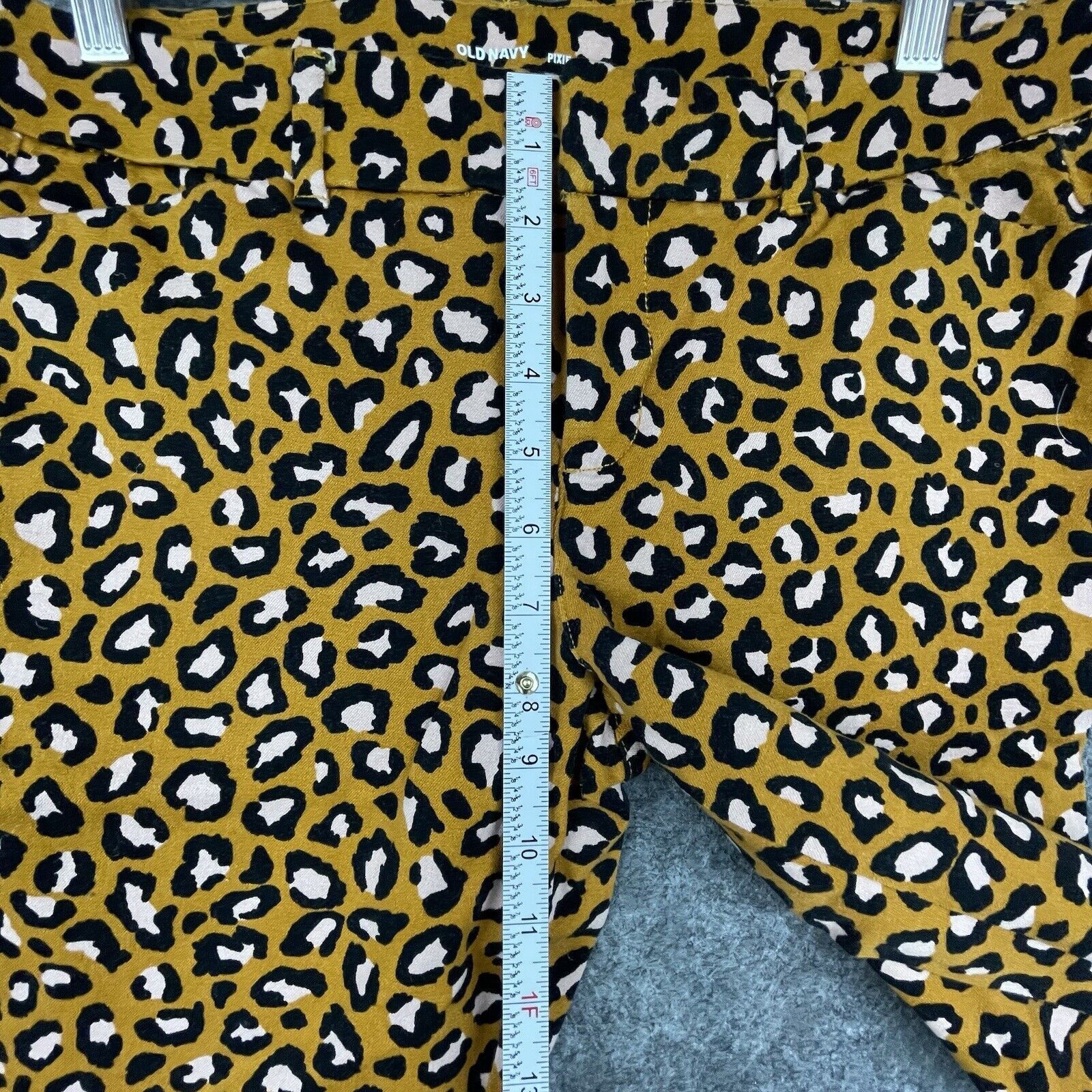 Old Navy Old Navy Pixie Pants Women 6 Leopard Cheetah Pink Skinny Y2K Size 28" / US 6 / IT 42 - 5 Thumbnail