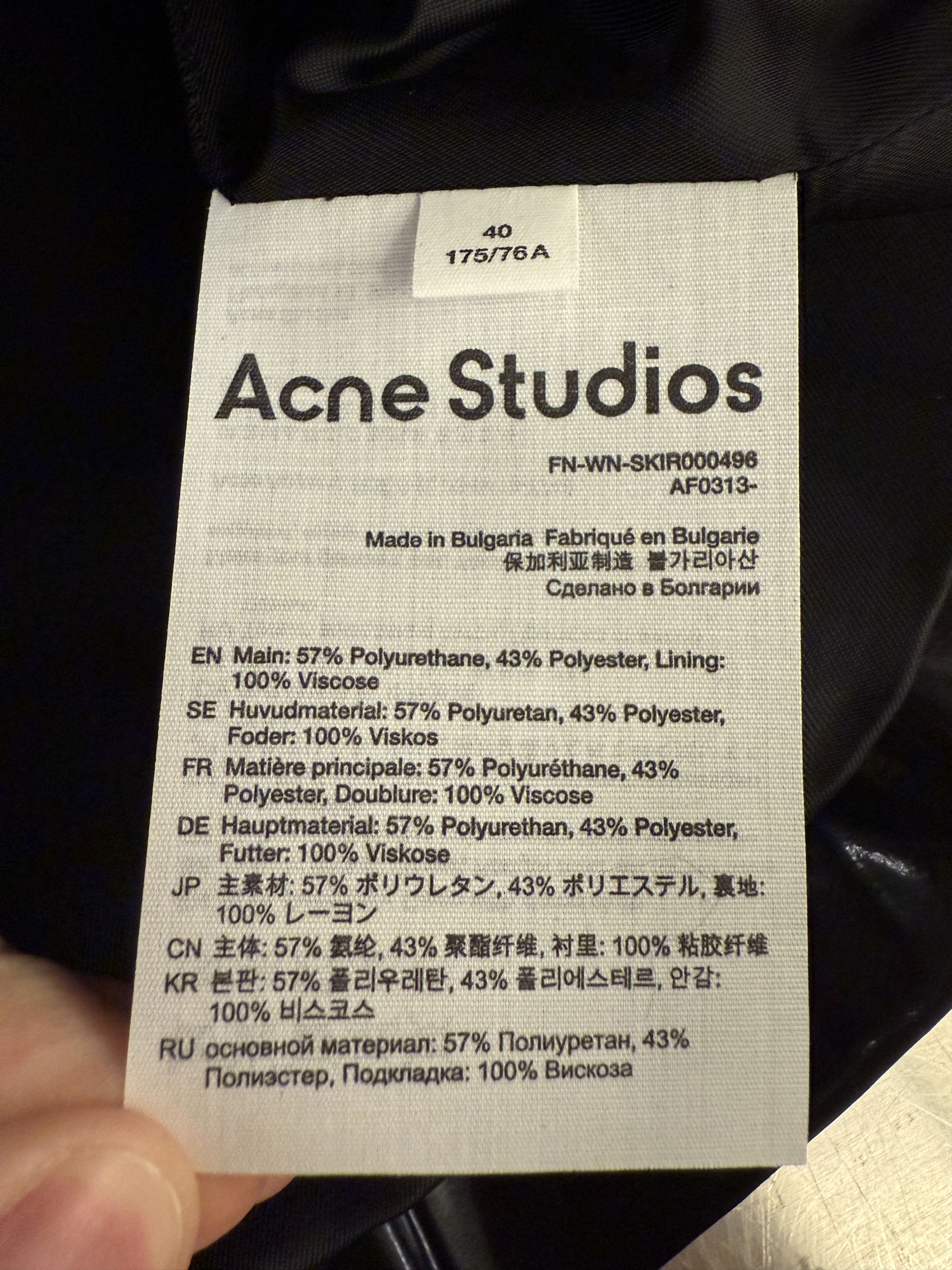 Acne Studios $450 Acne Studios Zip Mini Skirt Size 30" / US 8 / IT 44 - 9 Thumbnail