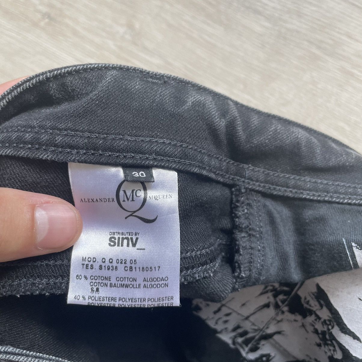 Alexander McQueen × Vintage Alexander McQueen Big Logo Jeans Size US 30 / EU 46 - 9 Thumbnail
