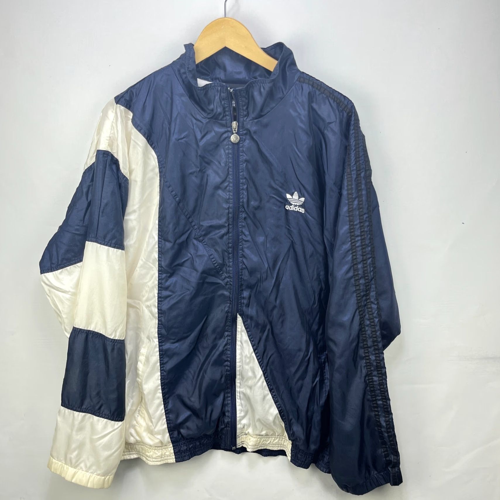 Adidas VINTAGE Adidas Windbreaker Jacket XL Mens 90s Blue Windbreaker 90s Lightweight Nylon Jacket Adidas Windbreaker Blue XL Mens Size US XL / EU 56 / 4 - 2 Thumbnail