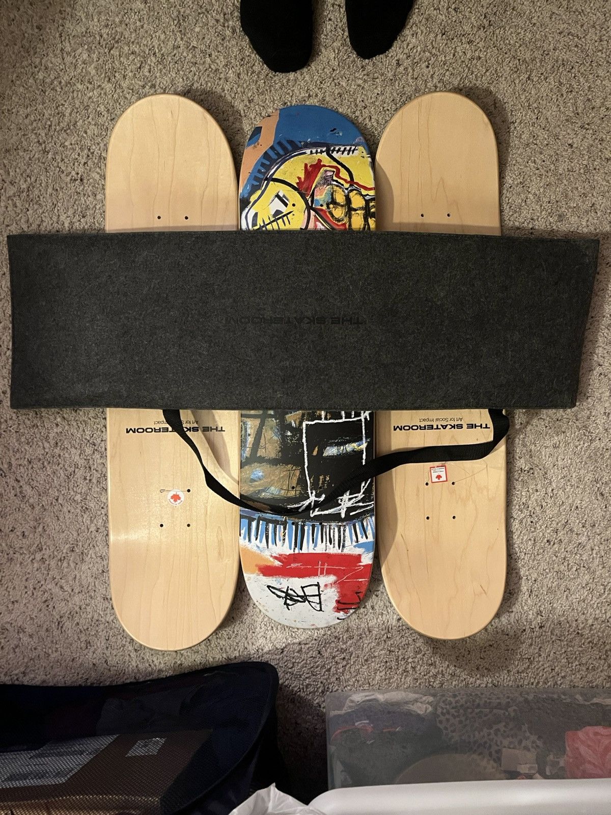 Jean-Michel Basquiat Jean-Michel Basquiat “Skull” × The Skate Room Skateboard Set Size ONE SIZE - 7 Thumbnail