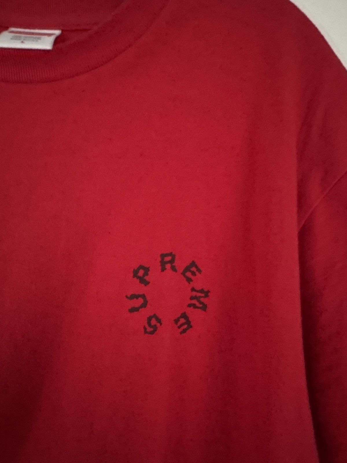 Supreme Supreme Red Marble 2020 size L Size US L / EU 52-54 / 3 - 4 Thumbnail