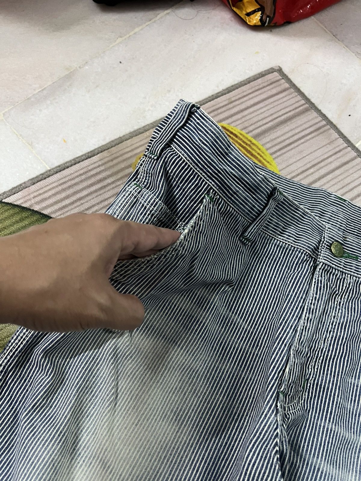 Japanese Brand 💥Vintage Oshkosh Carpenter Stripe Hickory Denim Jean Size US 36 / EU 52 - 14 Thumbnail