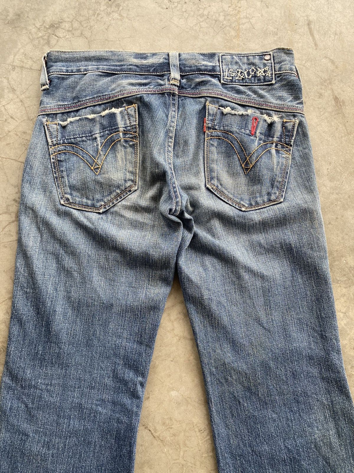 Levi's Flare Jeans Baggy Vintage Levi's Low Rise Bootcut Size 29" - 2 Thumbnail