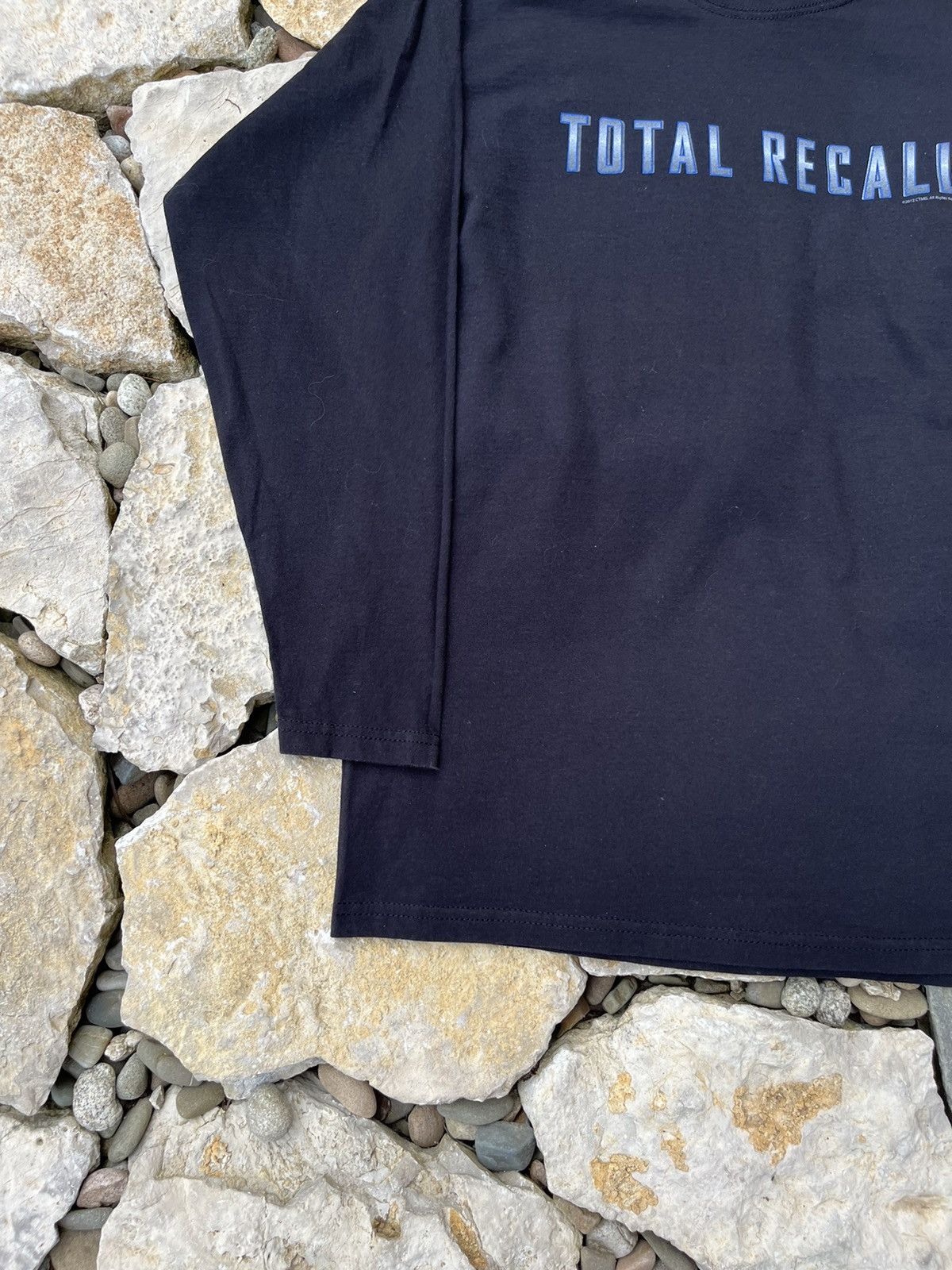 Vintage Vintage Total Recall Arnold Schwarzenegger 2012 long sleeve Size US M / EU 48-50 / 2 - 7 Thumbnail