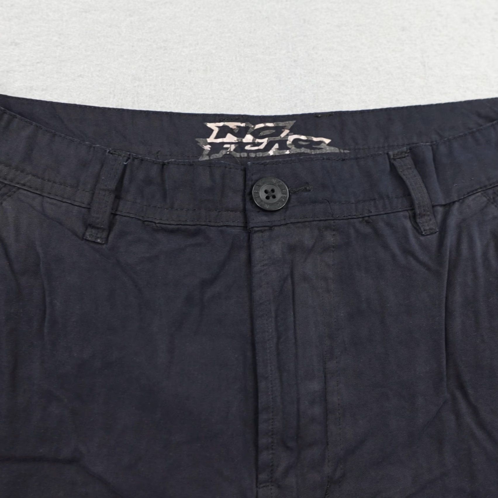 No Fear No Fear Shorts Mens 32 Black Cargo Utility Lightweight Skater Surfer Hybrid Size US 32 / EU 48 - 2 Thumbnail