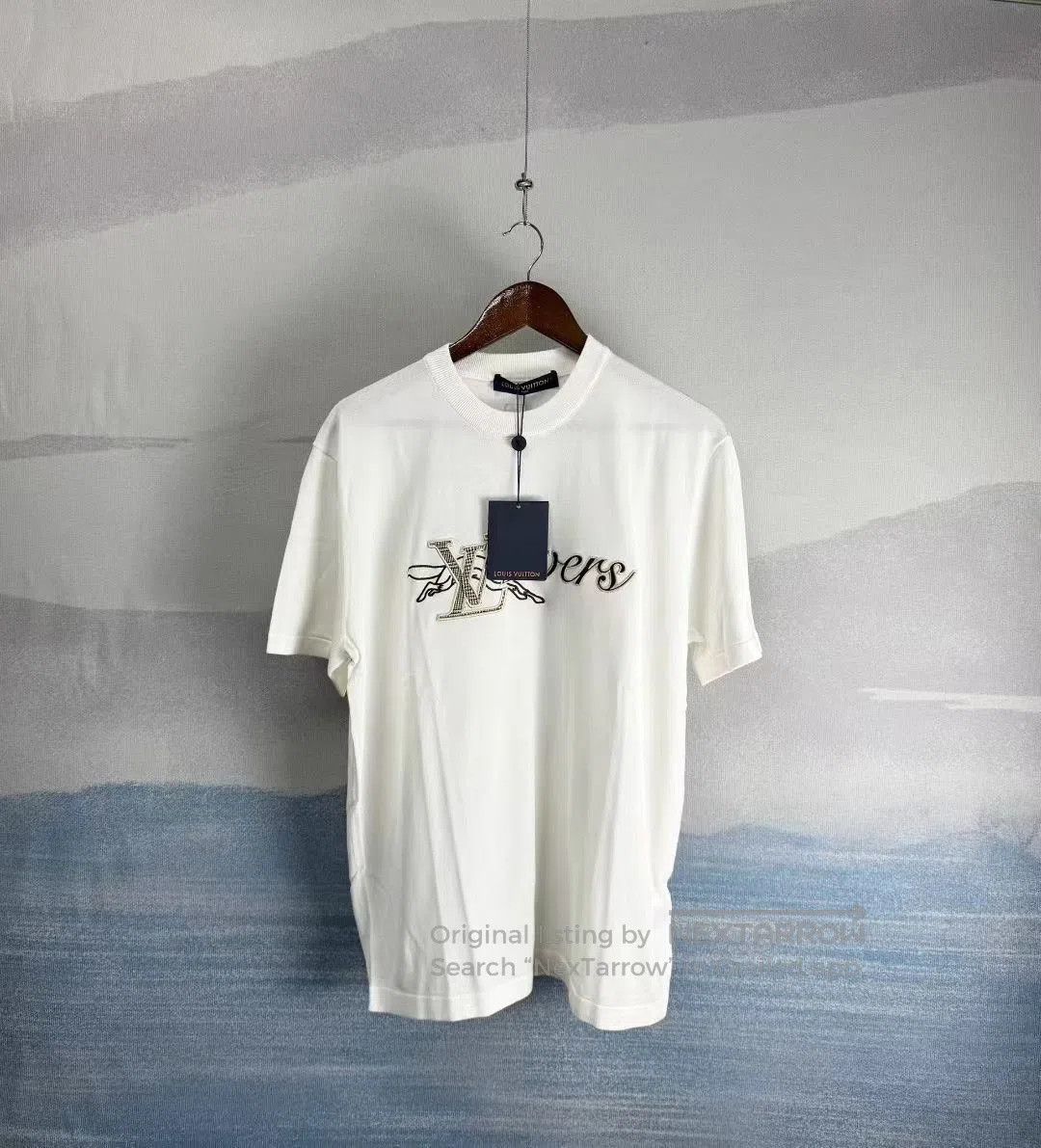 Louis Vuitton Louis Vuitton White Fox Letter Embroidery Tee. Size US L / EU 52-54 / 3 - 1 Thumbnail