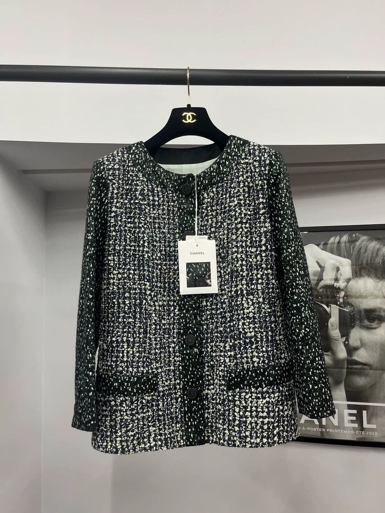 Chanel Chanel Sequin woven tweed coat Size XS / US 0-2 / IT 36-38 - 1 Thumbnail
